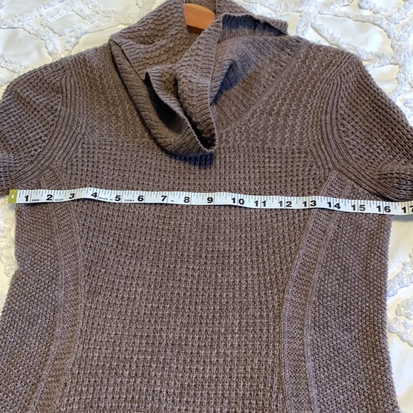 Anthropologie Angel of the North Rosie cowl neck tunic M sweater - Picture 4 of 12